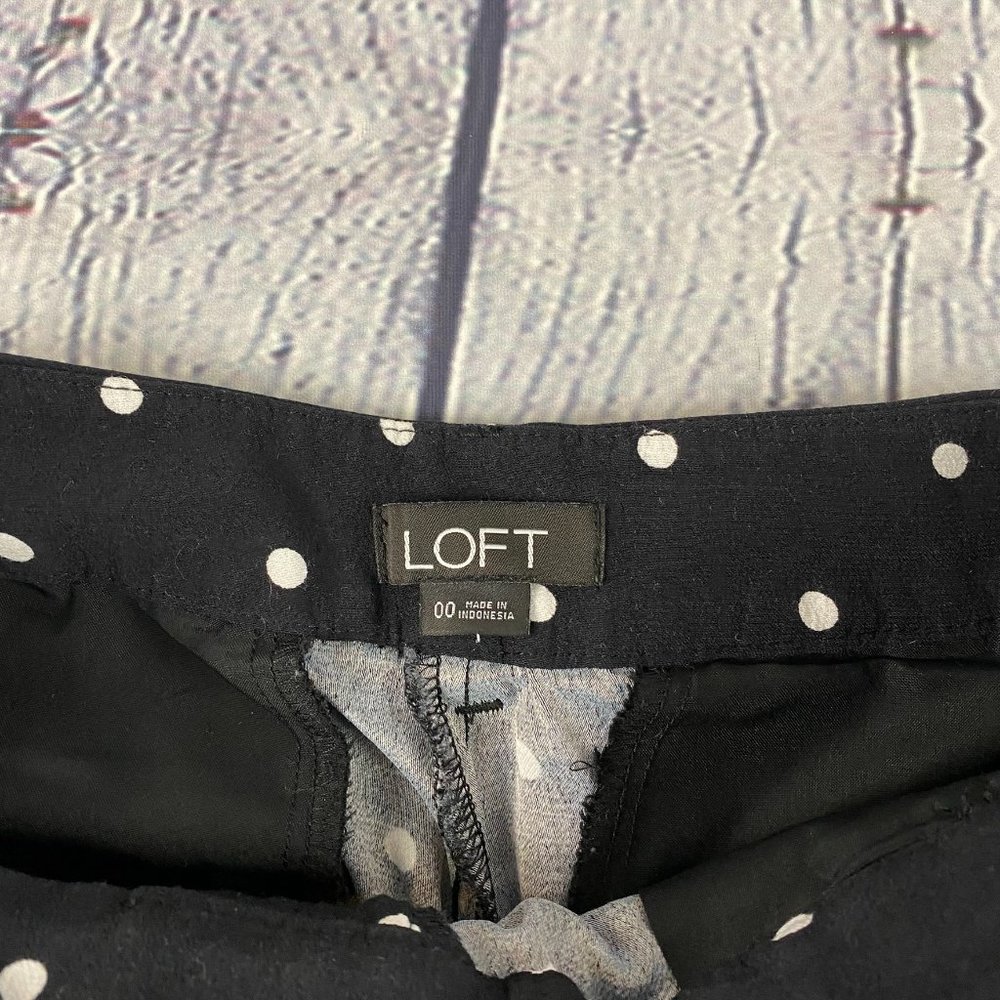 Loft Dotted Crepe Tie Waist Casual Shorts - Picture 6 of 9